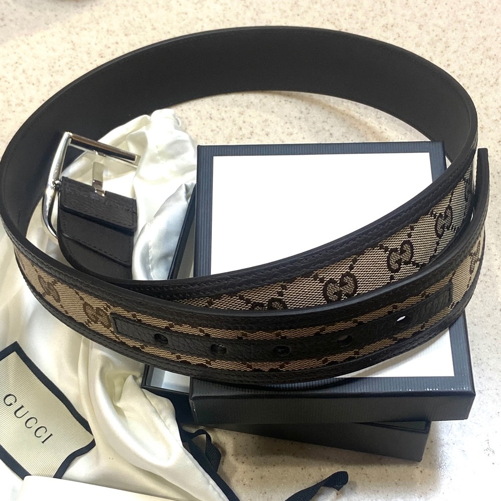 Authentic Mens canvas Gucci Belt Size 154